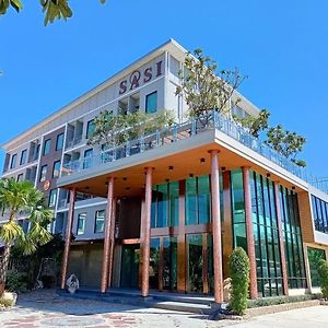 Sasi Nonthaburi Hotel